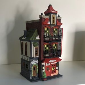 Christmas in the city department 56 “Wong’s in Chinatown”building from 1990